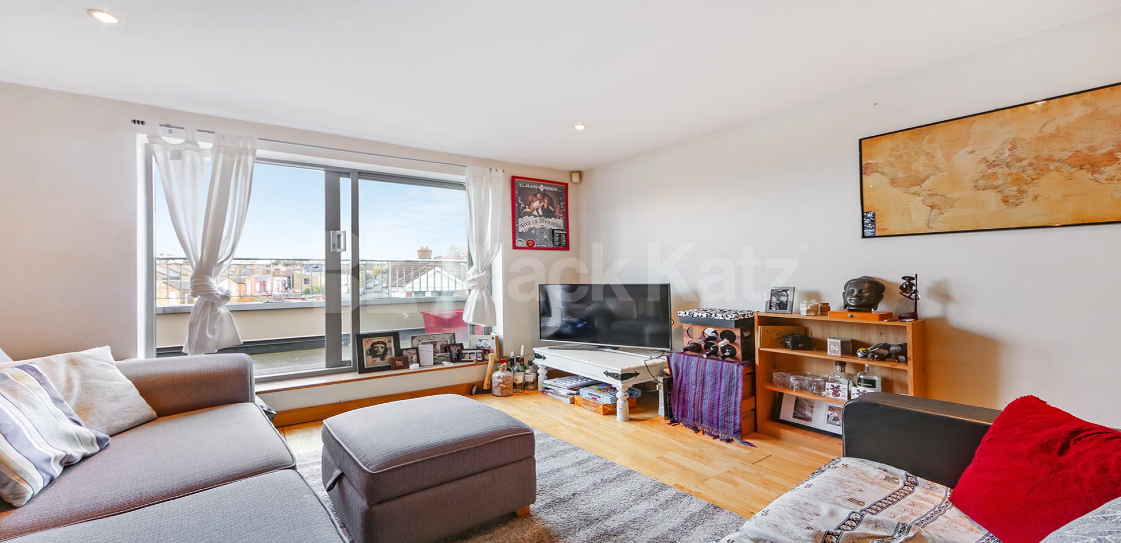 			LET , 1 Bedroom, 1 bath, 1 reception Apartment			 Totterdown Street, Tooting Broadway